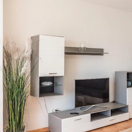 Preni Apartment