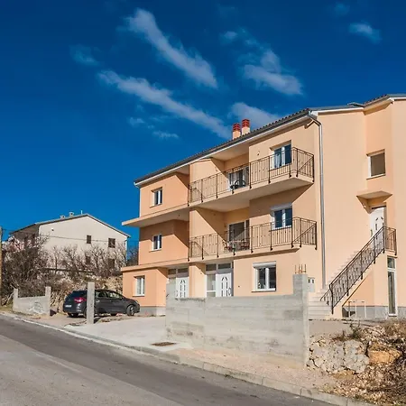 Preni Apartment