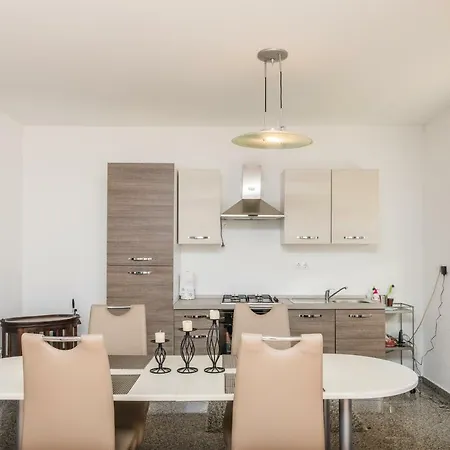 Apartment Preni *