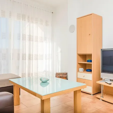 Preni Apartment Novi Vinodolski